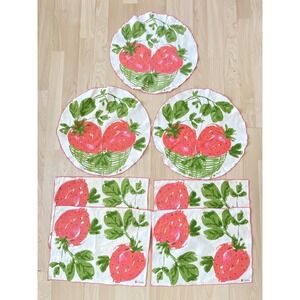 Vintage Vera Strawberries Set of 4 Napkins 3 Round Linen Placemats (Read)